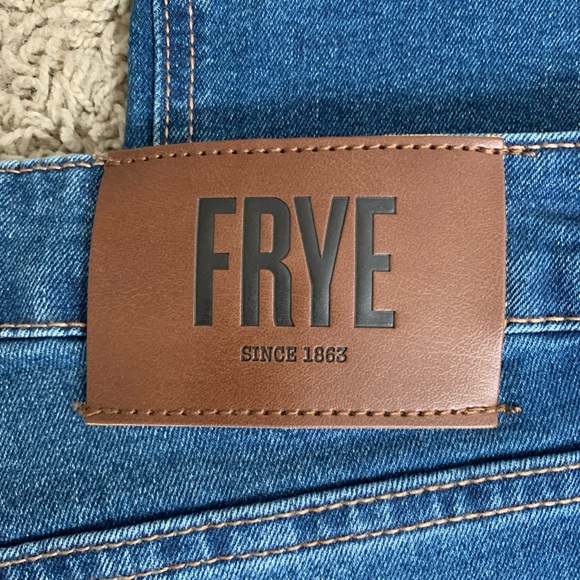 Frye size 6/28 high rise straight leg blue jeans - Picture 4 of 5